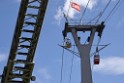 Koelner Seilbahn Gondel blieb haengen Koeln Linksrheinisch P028